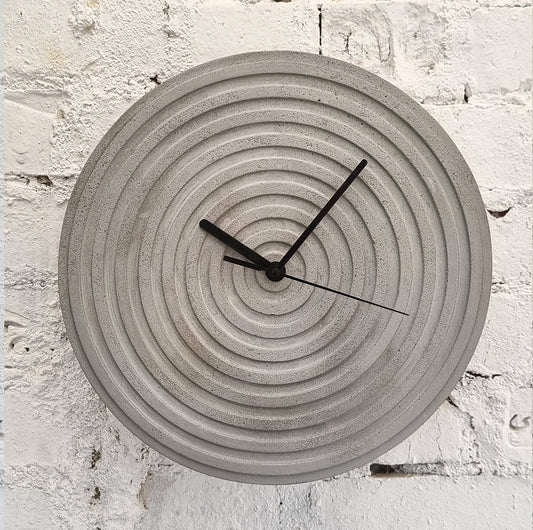 Concreclock 02