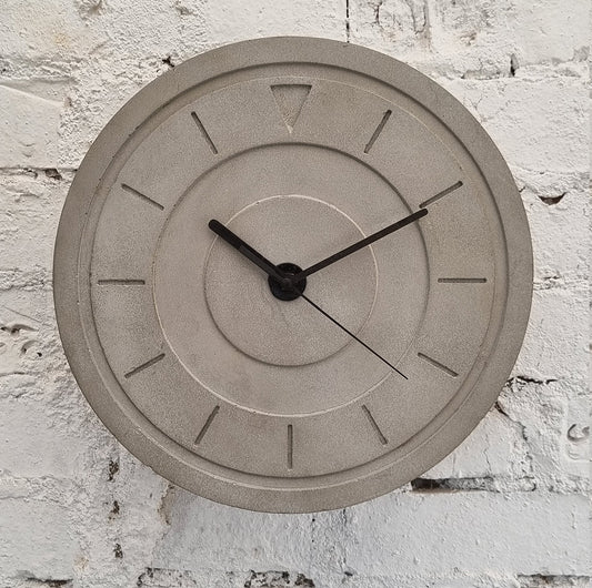 Concreclock 03