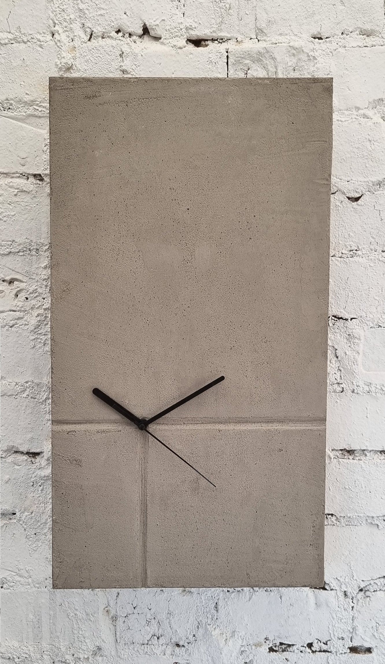 Concreclock 05